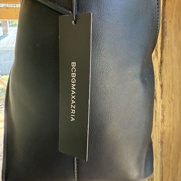 BCBG Maxazria Structured Bucket Bag Purse Black Asymmetrical Vegan Leather NWT - Picture 4 of 6